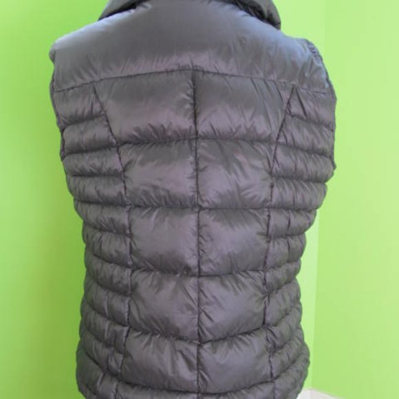 Michael Kors Packable Down Filled Vest Size Large - Picture 4 of 8